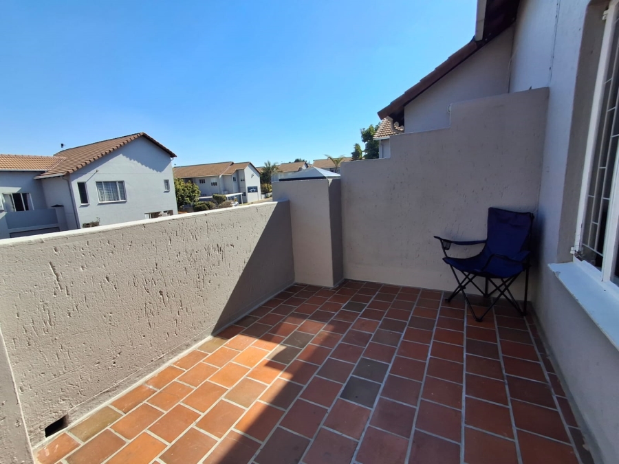 1 Bedroom Property for Sale in Eden Glen Gauteng