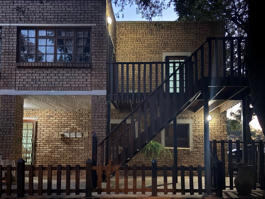 9 Bedroom Property for Sale in Wonderboom Gauteng