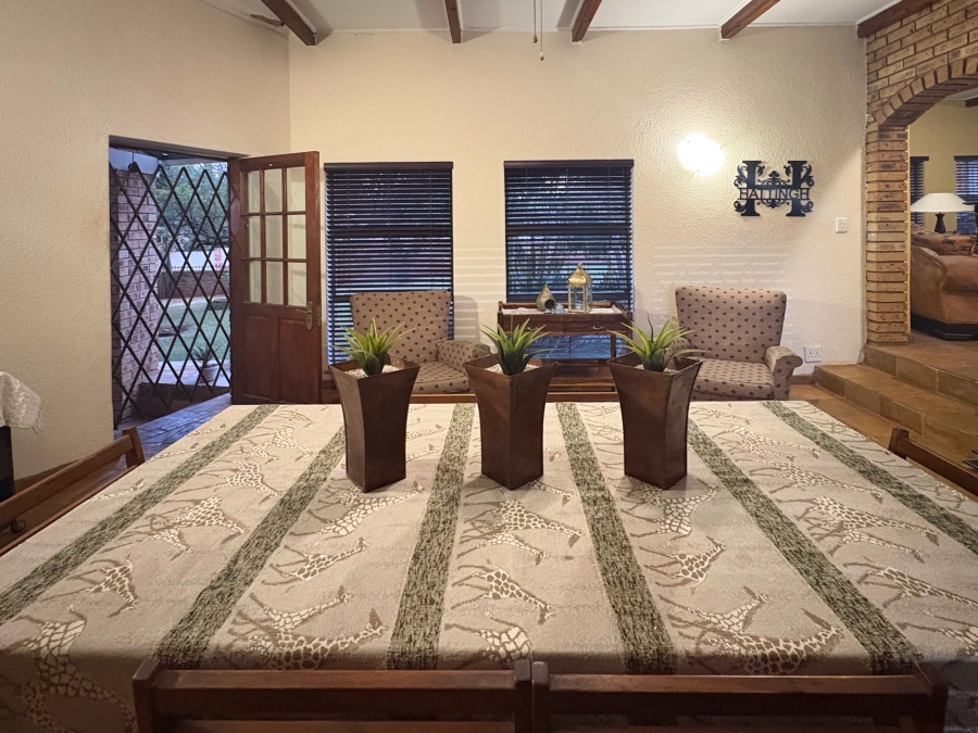9 Bedroom Property for Sale in Wonderboom Gauteng