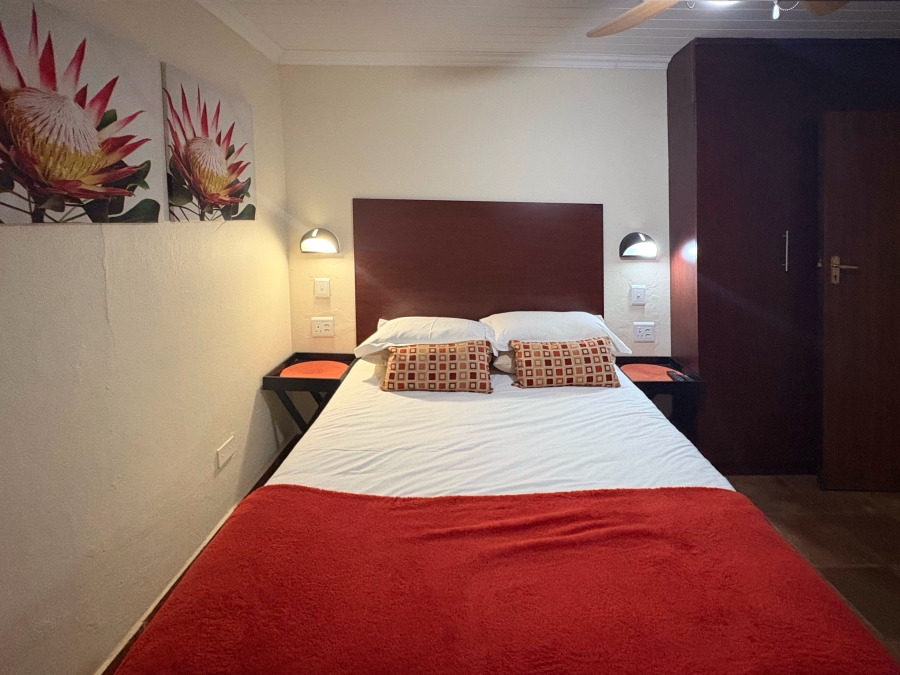 9 Bedroom Property for Sale in Wonderboom Gauteng
