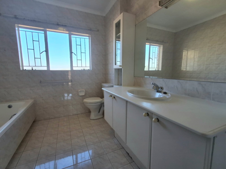 3 Bedroom Property for Sale in Eden Glen Gauteng