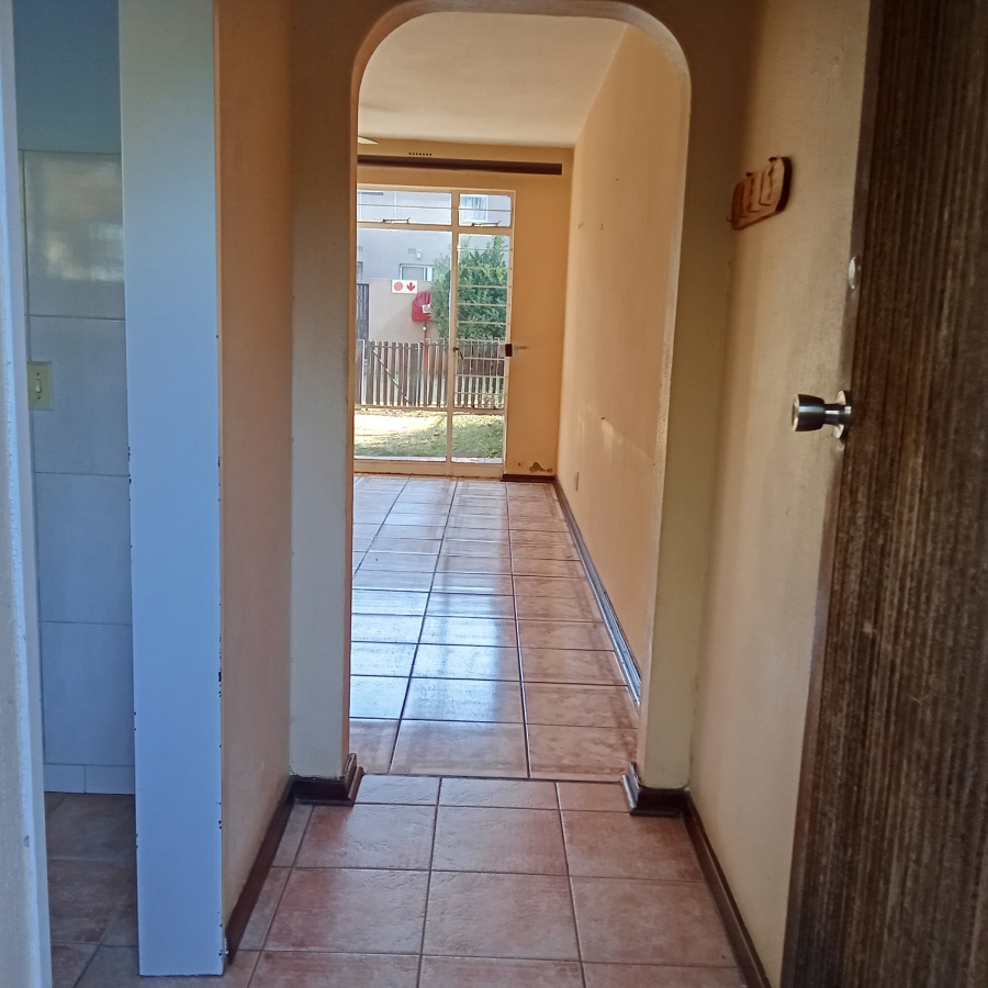 2 Bedroom Property for Sale in Florida Gauteng