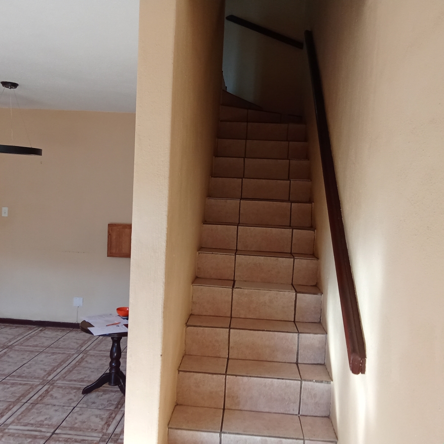 2 Bedroom Property for Sale in Florida Gauteng