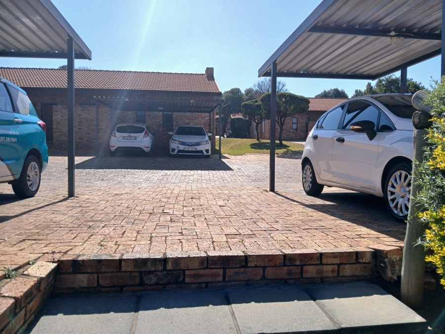 To Let 2 Bedroom Property for Rent in North Riding AH Gauteng
