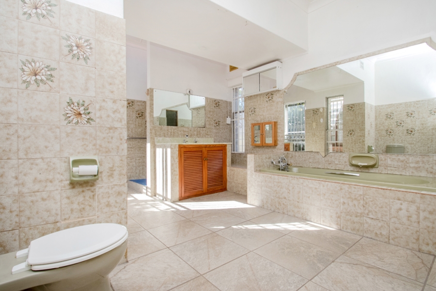 To Let 5 Bedroom Property for Rent in Vandia Grove Gauteng