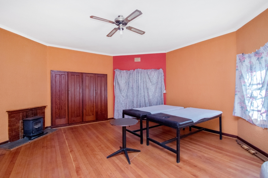 To Let 5 Bedroom Property for Rent in Vandia Grove Gauteng