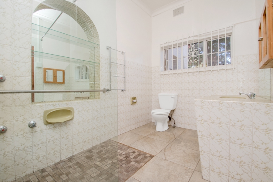 To Let 5 Bedroom Property for Rent in Vandia Grove Gauteng