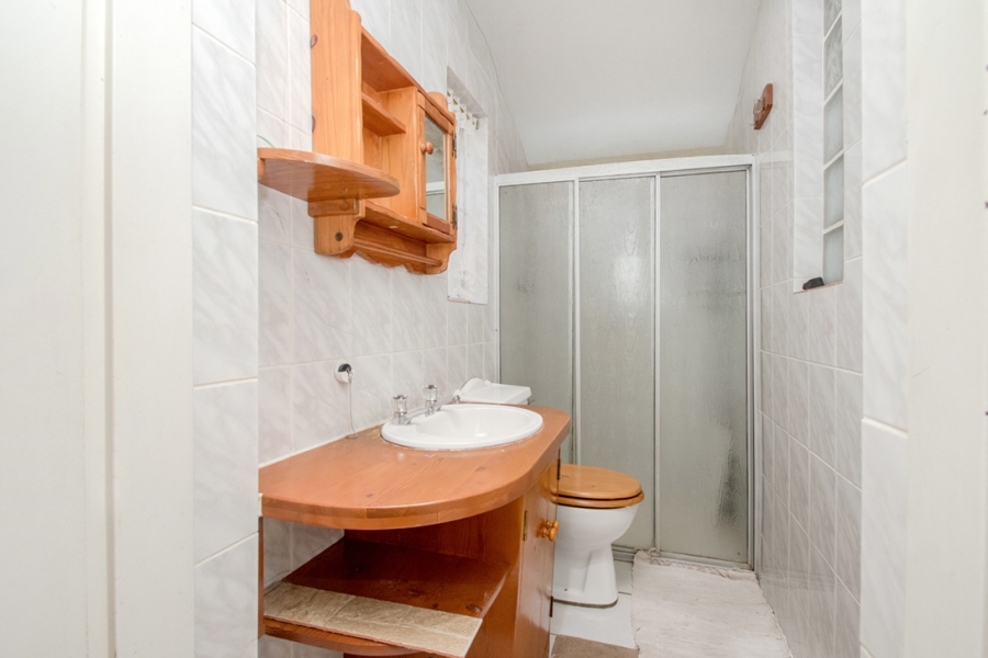 To Let 5 Bedroom Property for Rent in Vandia Grove Gauteng