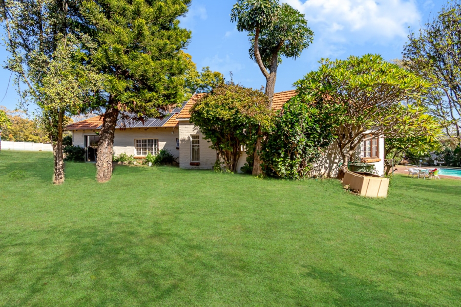 To Let 5 Bedroom Property for Rent in Vandia Grove Gauteng