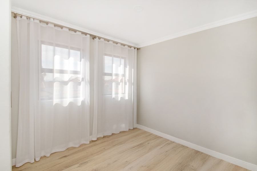 To Let 3 Bedroom Property for Rent in Lonehill Gauteng