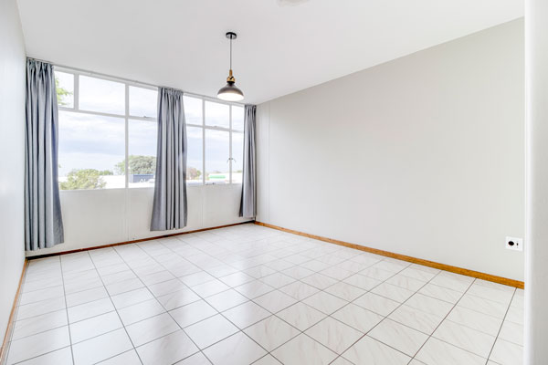 To Let 2 Bedroom Property for Rent in Linden Gauteng