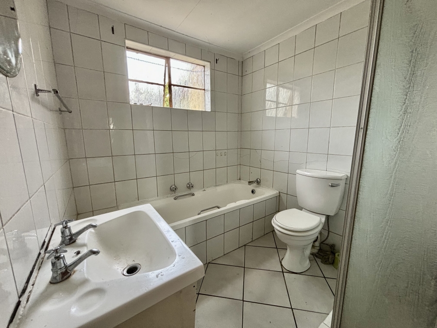 3 Bedroom Property for Sale in Forest Hill Gauteng