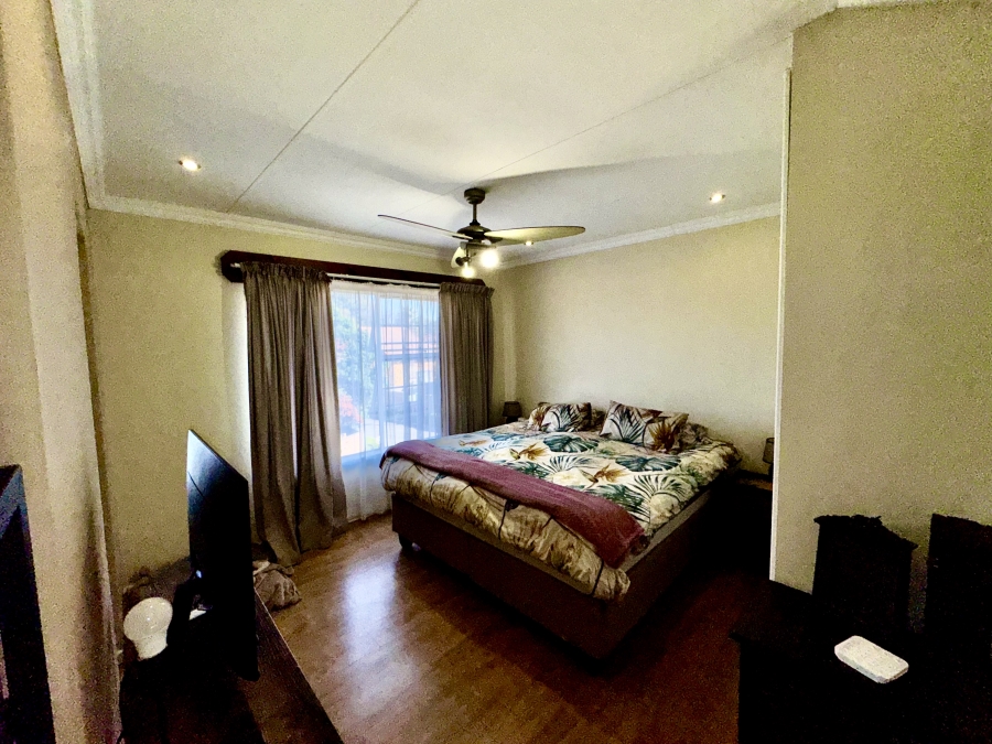 To Let 3 Bedroom Property for Rent in Wilgeheuwel Gauteng