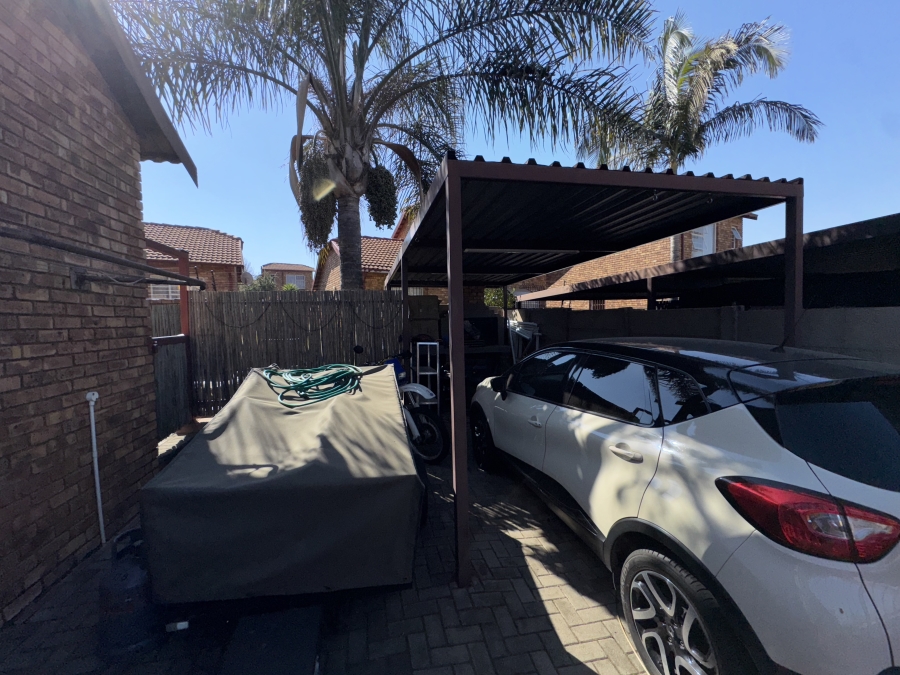 To Let 3 Bedroom Property for Rent in Wilgeheuwel Gauteng
