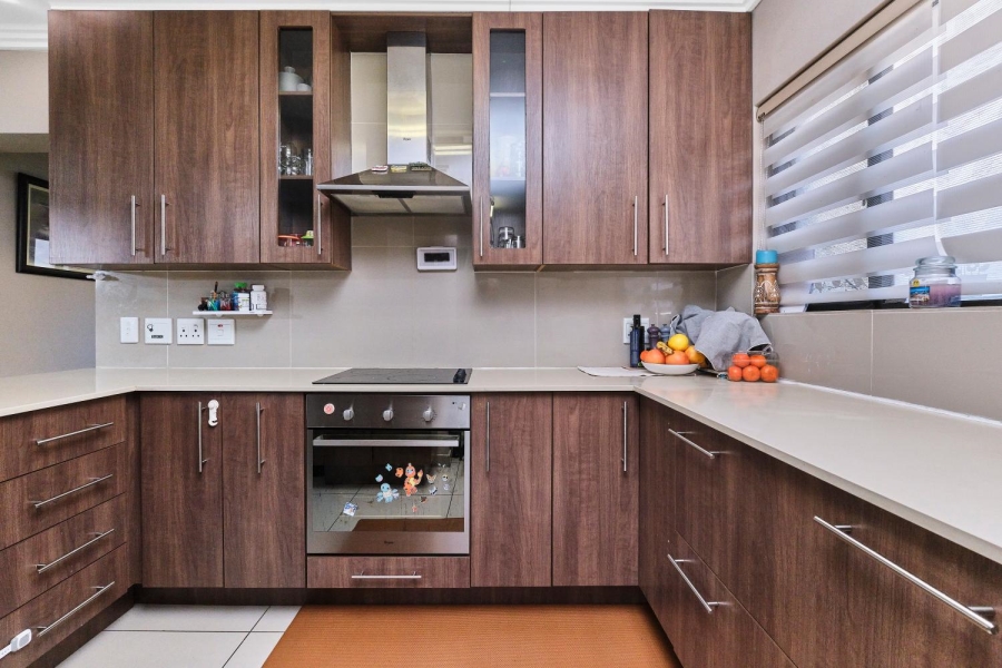 3 Bedroom Property for Sale in Barbeque Downs Gauteng