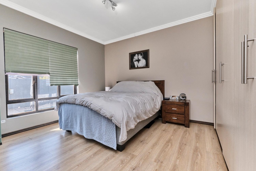 3 Bedroom Property for Sale in Barbeque Downs Gauteng