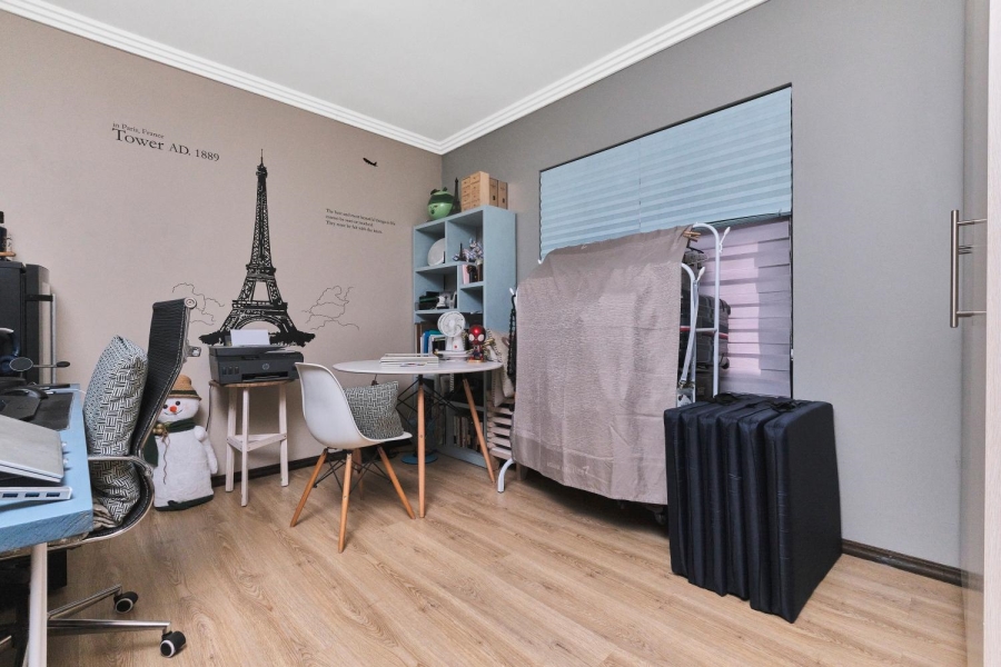 3 Bedroom Property for Sale in Barbeque Downs Gauteng