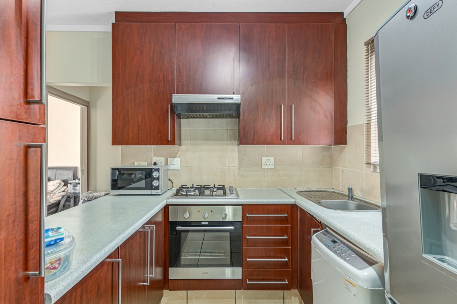 1 Bedroom Property for Sale in Lonehill Gauteng