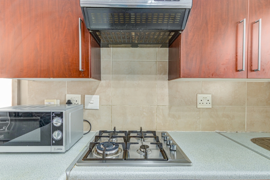 1 Bedroom Property for Sale in Lonehill Gauteng