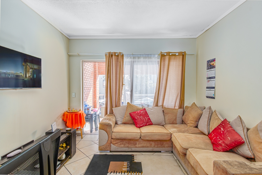 1 Bedroom Property for Sale in Lonehill Gauteng
