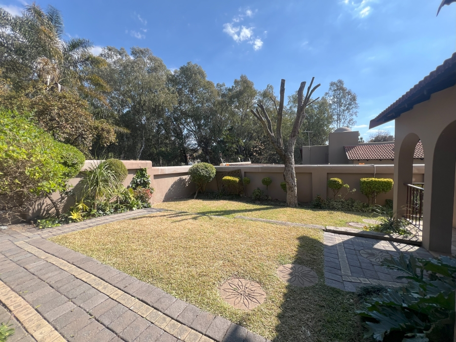 To Let 3 Bedroom Property for Rent in North Riding Gauteng
