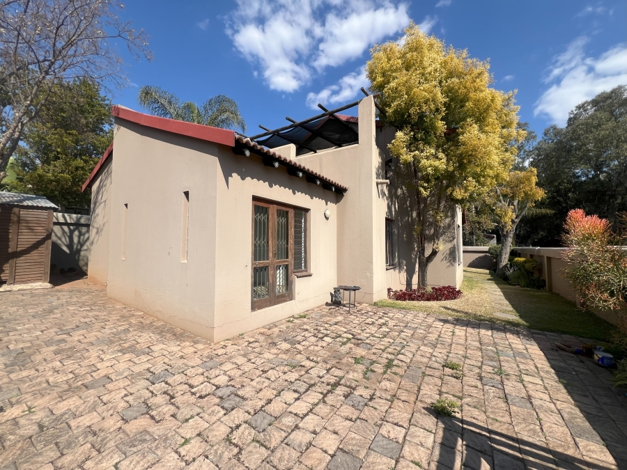 To Let 3 Bedroom Property for Rent in North Riding Gauteng