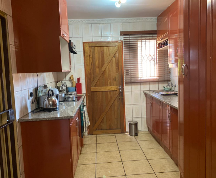 3 Bedroom Property for Sale in The Orchards Gauteng