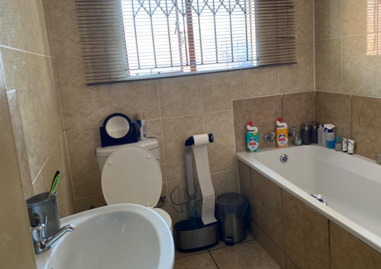 3 Bedroom Property for Sale in The Orchards Gauteng