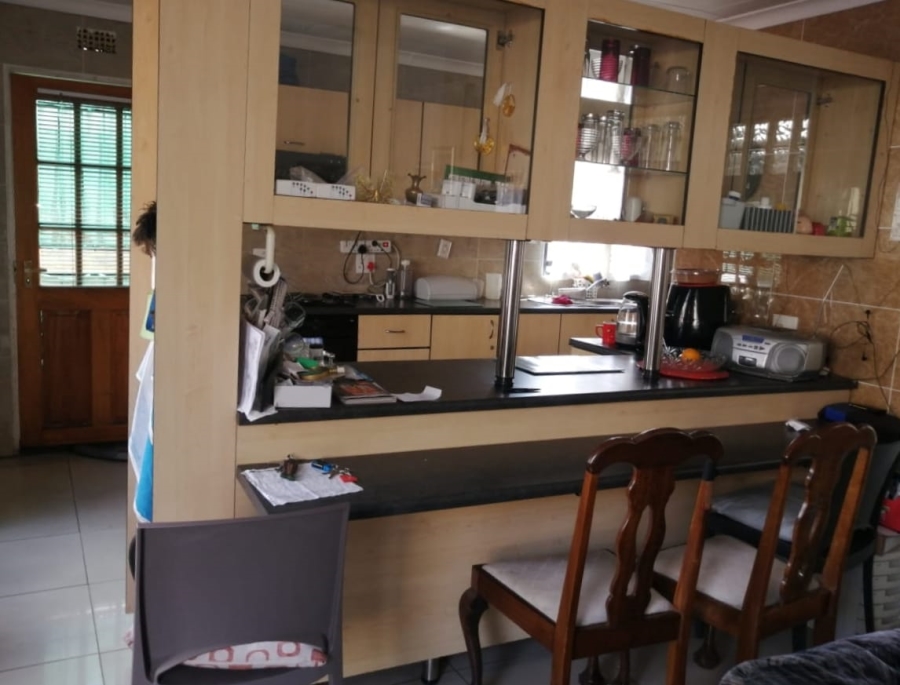 6 Bedroom Property for Sale in Newclare Gauteng