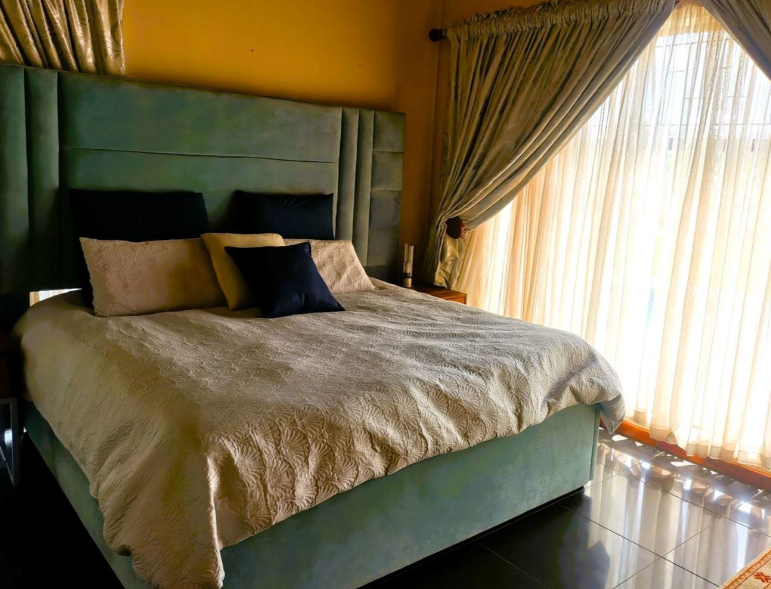 4 Bedroom Property for Sale in Moreleta Park Gauteng