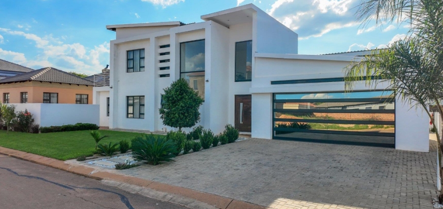 4 Bedroom Property for Sale in The Orchards Gauteng