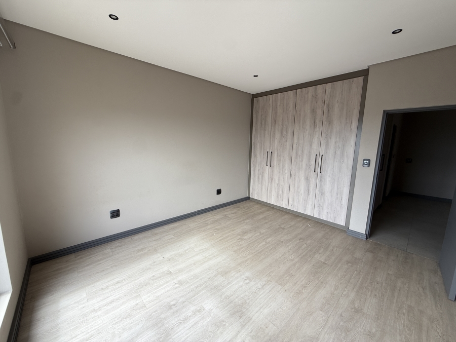 4 Bedroom Property for Sale in Homes Haven Gauteng