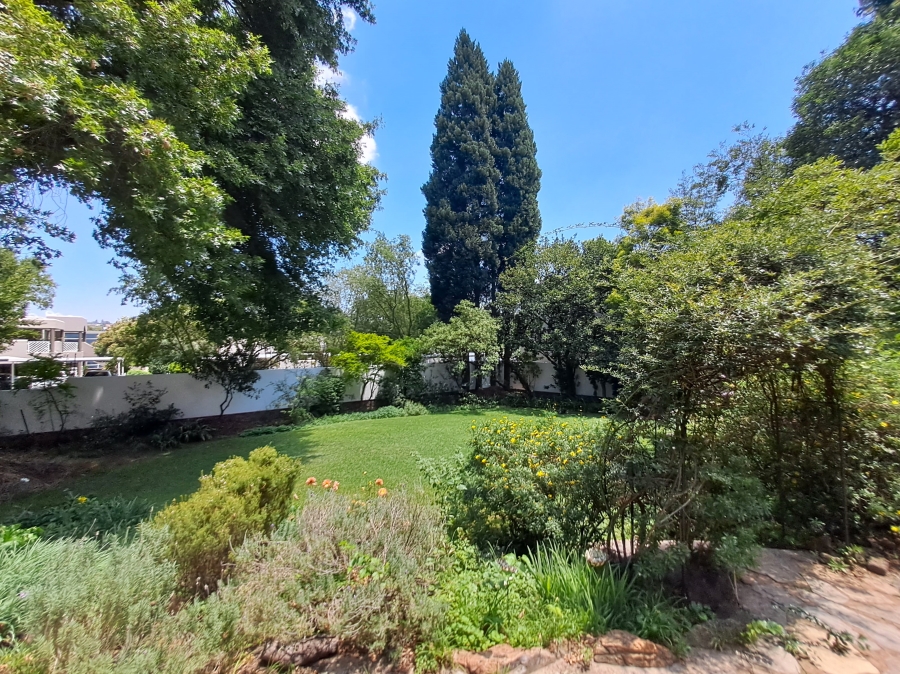 2 Bedroom Property for Sale in Craighall Park Gauteng