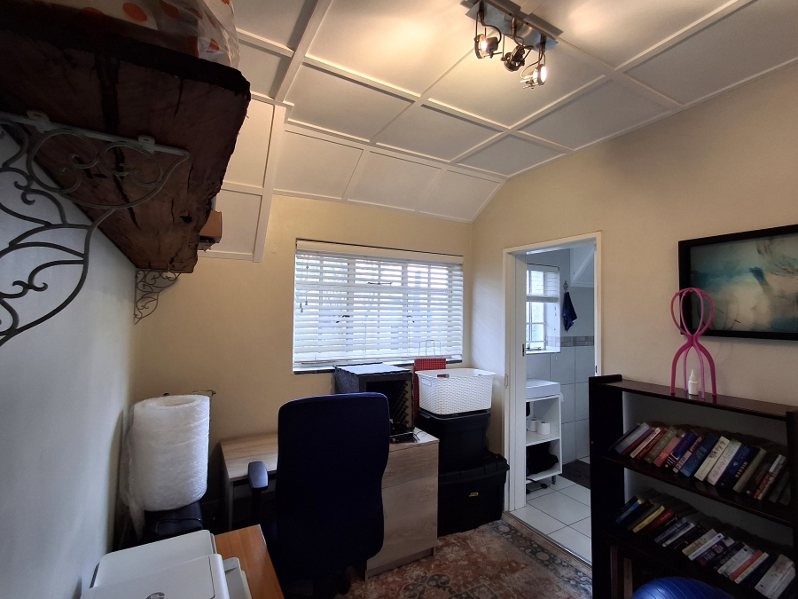 2 Bedroom Property for Sale in Craighall Park Gauteng