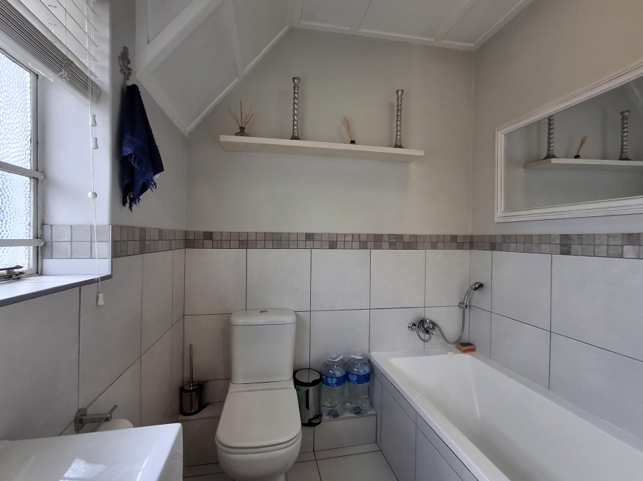 2 Bedroom Property for Sale in Craighall Park Gauteng
