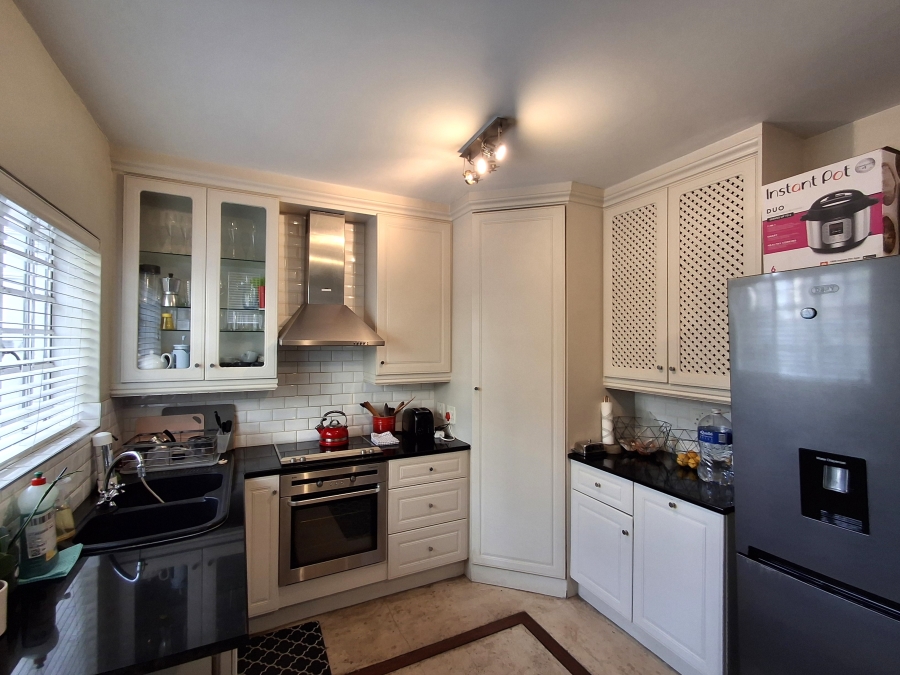 2 Bedroom Property for Sale in Craighall Park Gauteng