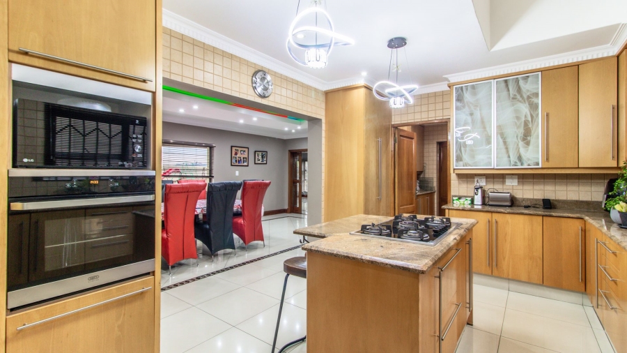 4 Bedroom Property for Sale in Bassonia Gauteng