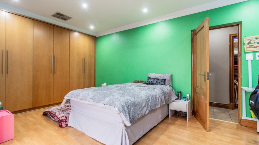 4 Bedroom Property for Sale in Bassonia Gauteng