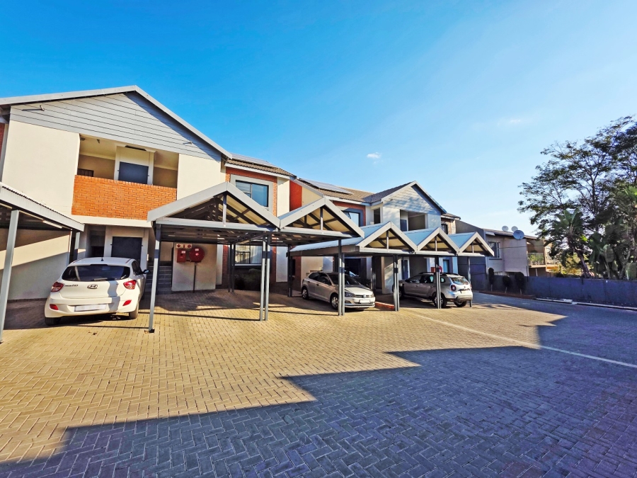 2 Bedroom Property for Sale in Ferndale Gauteng