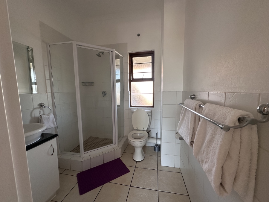 To Let 1 Bedroom Property for Rent in Sandown Gauteng