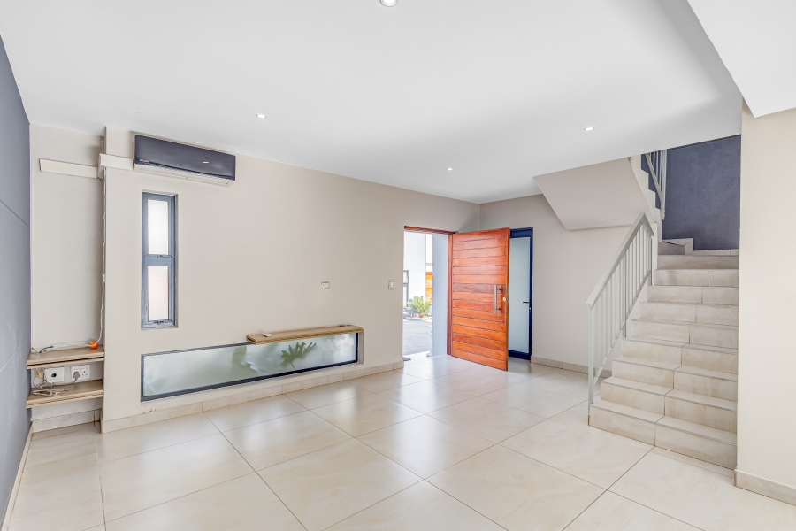 To Let 3 Bedroom Property for Rent in Eastleigh Ridge Gauteng