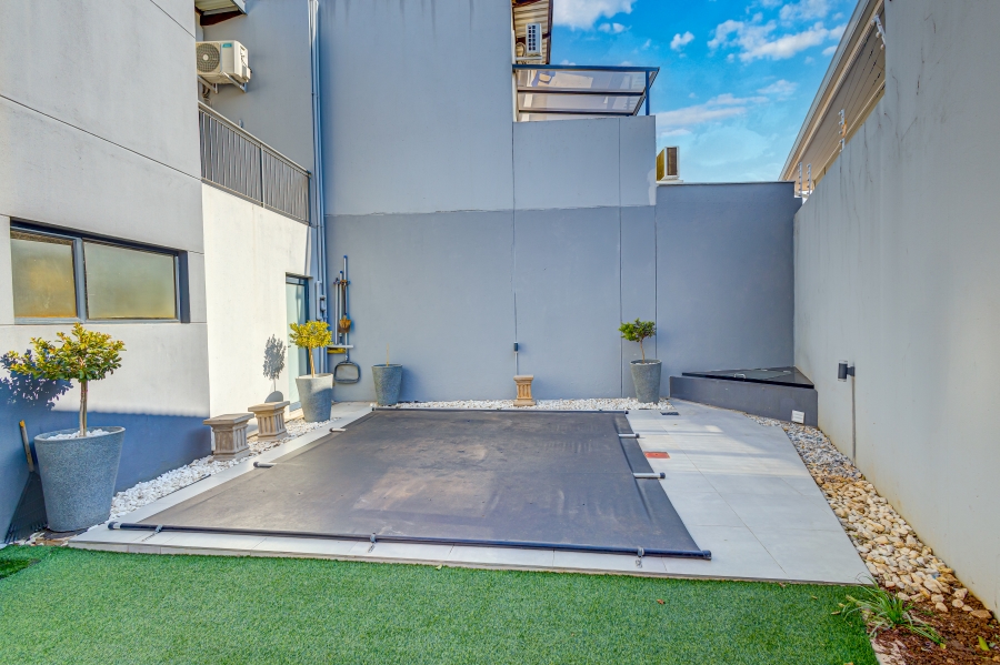To Let 3 Bedroom Property for Rent in Eastleigh Ridge Gauteng