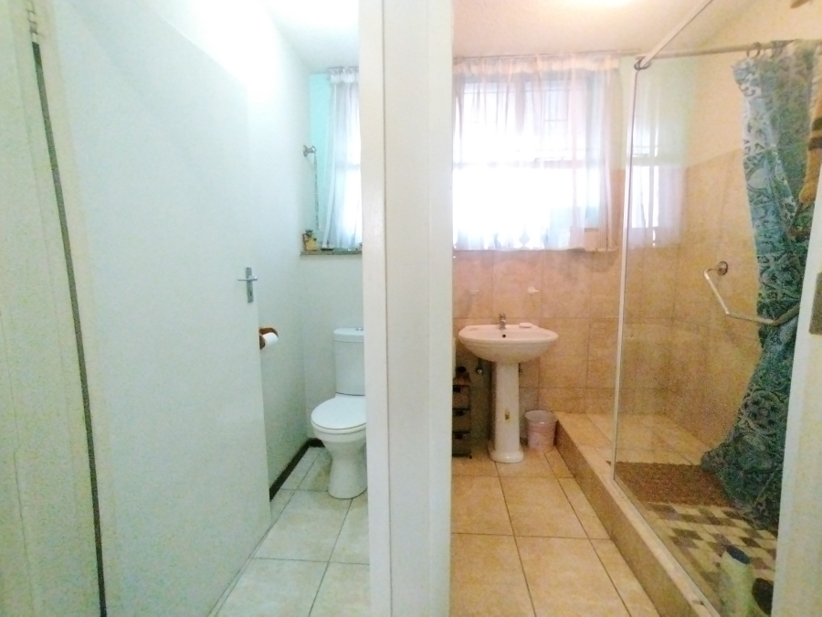 2 Bedroom Property for Sale in Elardus Park Gauteng
