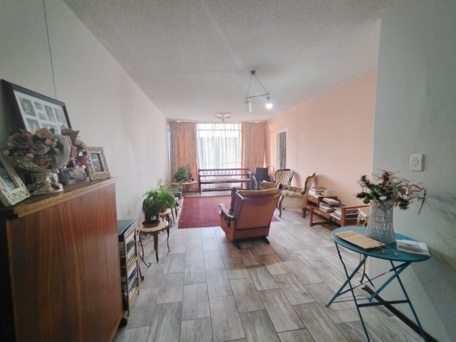 2 Bedroom Property for Sale in Elardus Park Gauteng