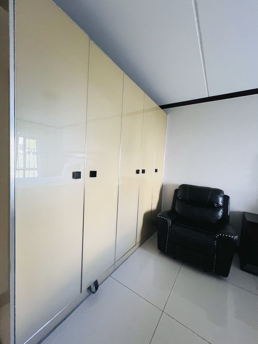 2 Bedroom Property for Sale in Craigavon Gauteng