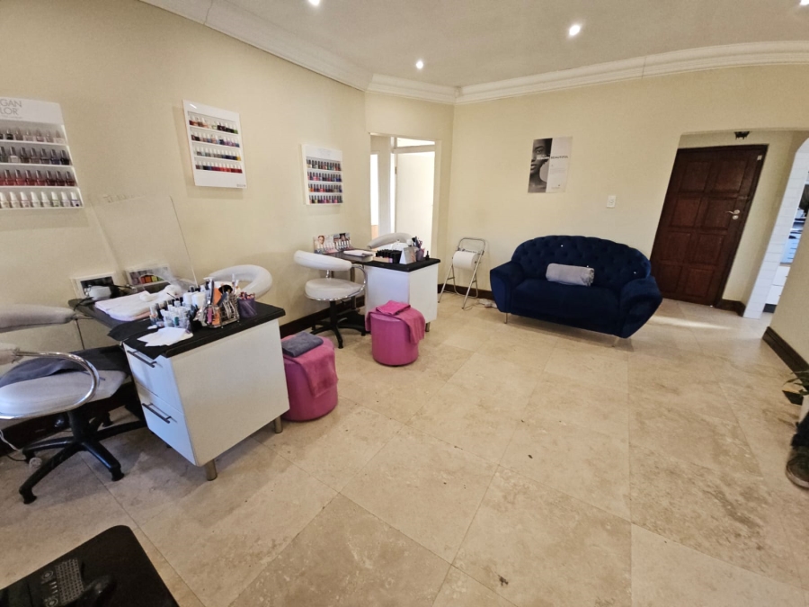 4 Bedroom Property for Sale in Southdale Gauteng