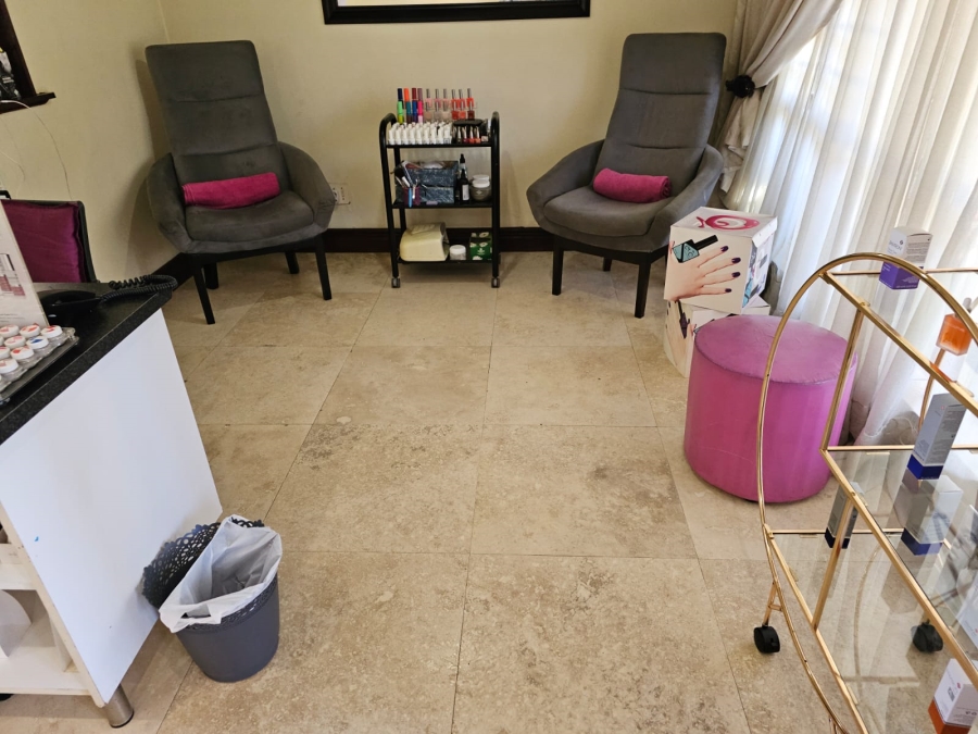 4 Bedroom Property for Sale in Southdale Gauteng