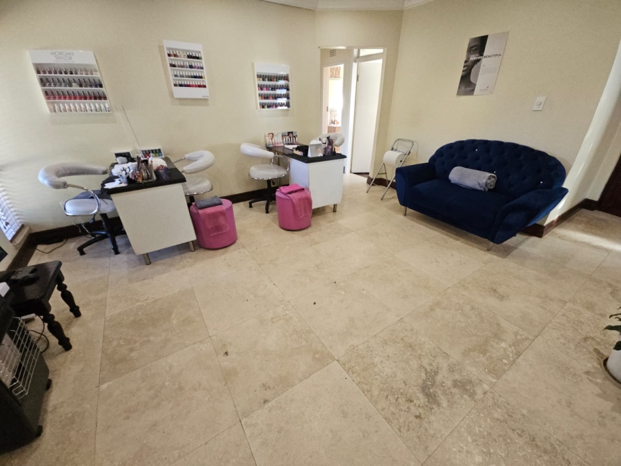 4 Bedroom Property for Sale in Southdale Gauteng