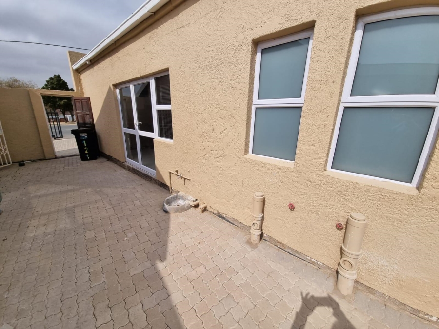 4 Bedroom Property for Sale in Southdale Gauteng