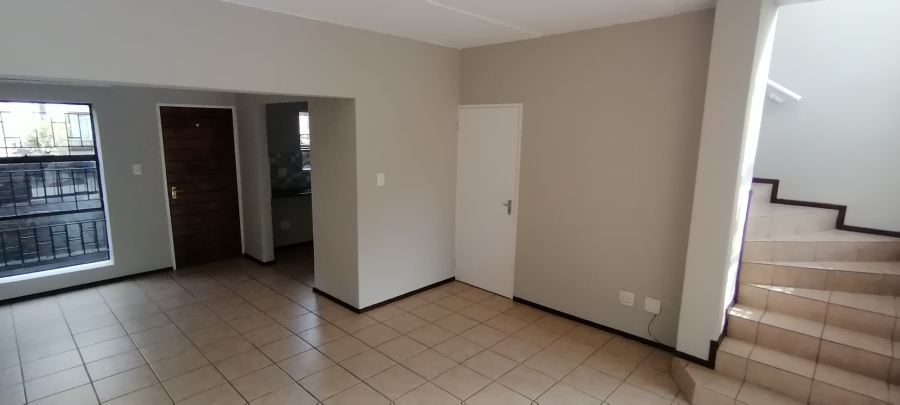 To Let 2 Bedroom Property for Rent in Sugar Bush Estate Gauteng